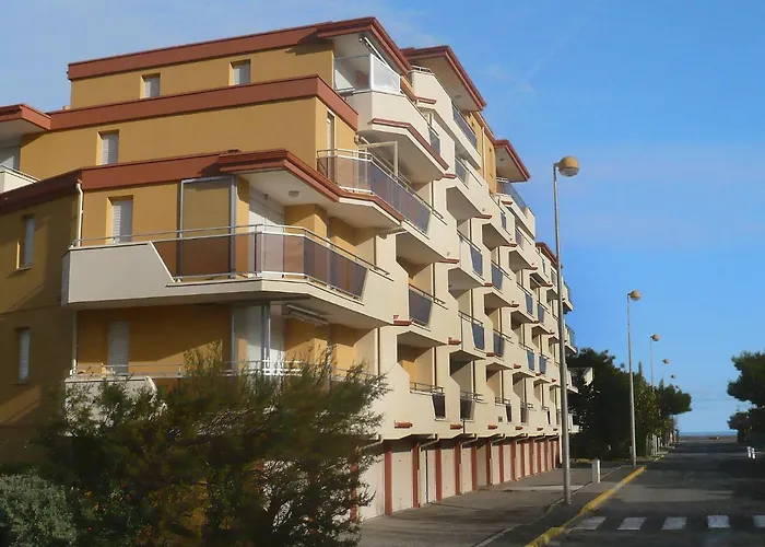 Les Cigalines-1 By Interhome Нарбонн-Пляж